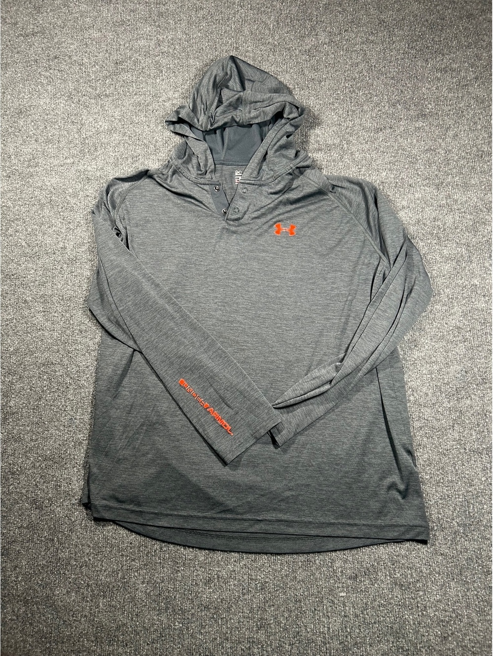 Under Armour Men's 2XL Gray HeatGear Hoodie Pullover
